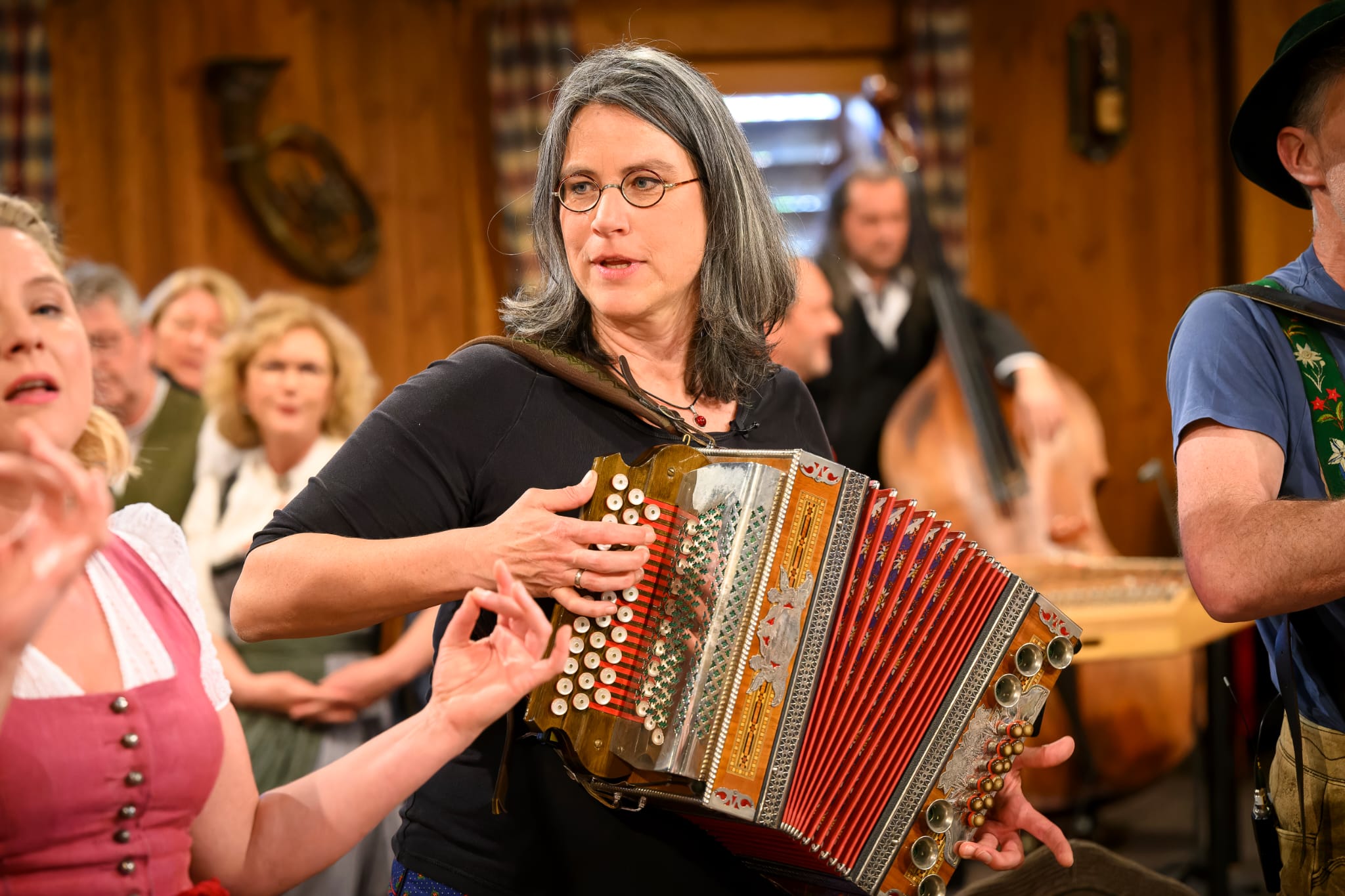 Neurosenheimer - Wirtshausmusikanten Marita - Foto: Ralf Wilschewski, Juni 2023